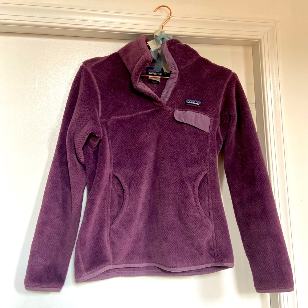 Patagonia fleece pullover size S.